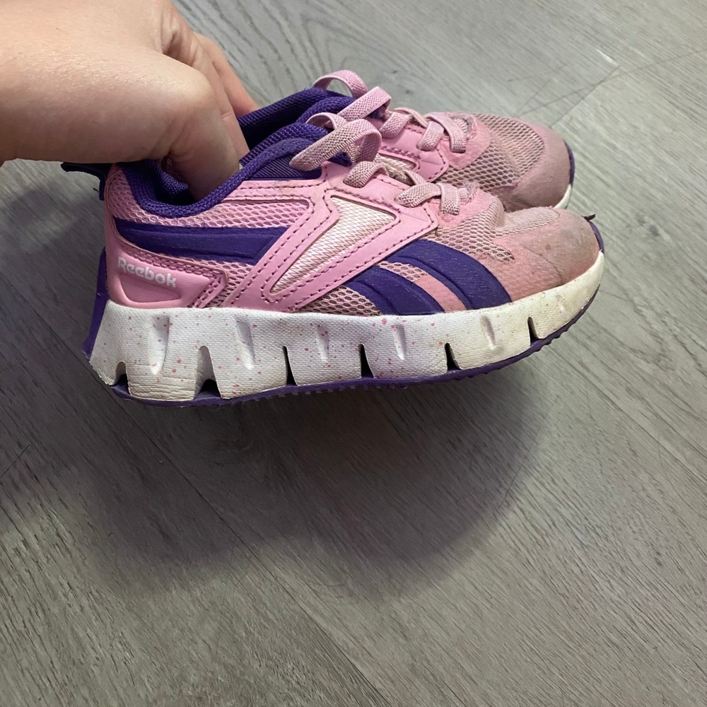 Reebok Zig Dynamica Sneakers Kids Size 8 Pink Purple Athletic Shoes